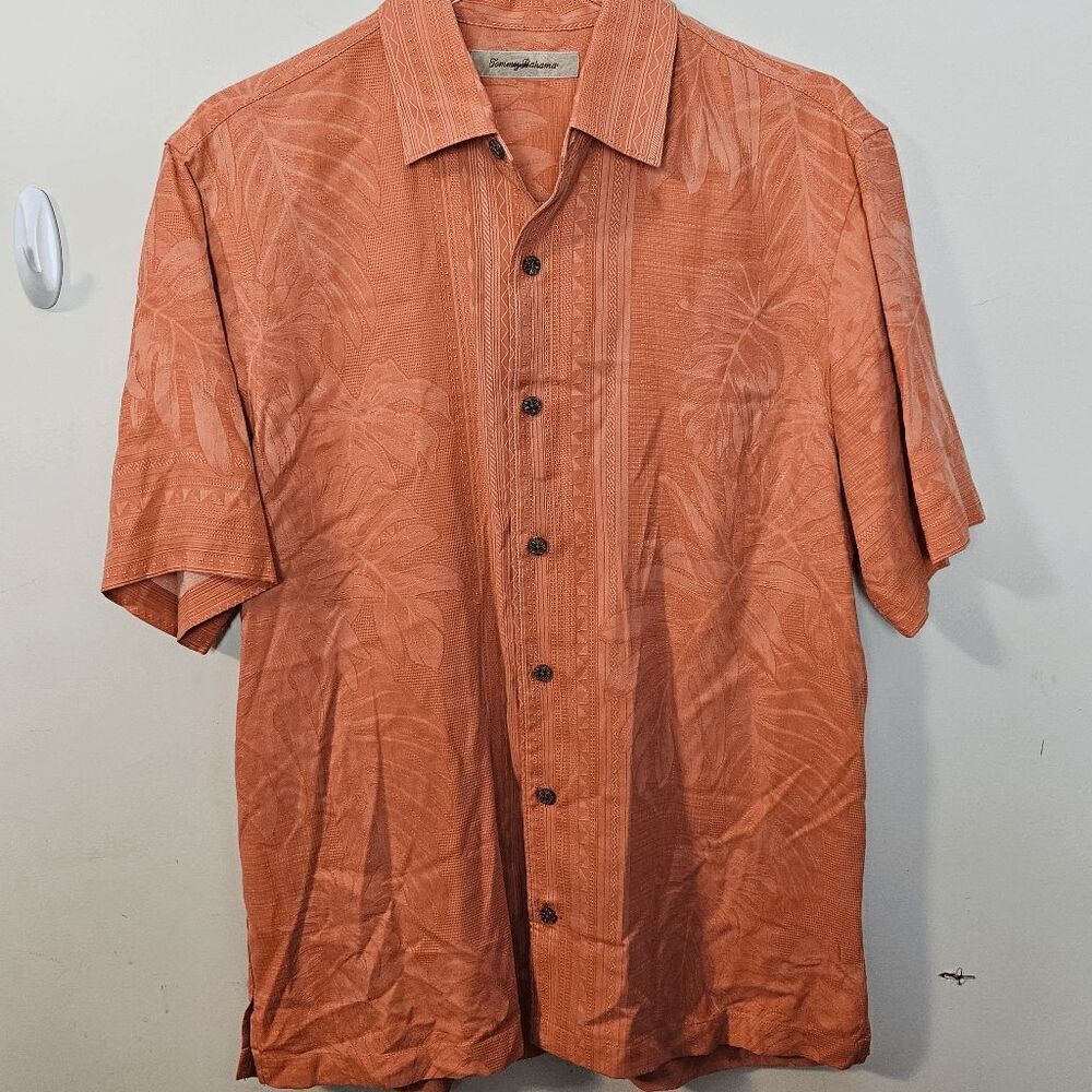Tommy Bahama Medium Silk Floral Tropical Fauna Short Sleeve Silk Button Down Shi